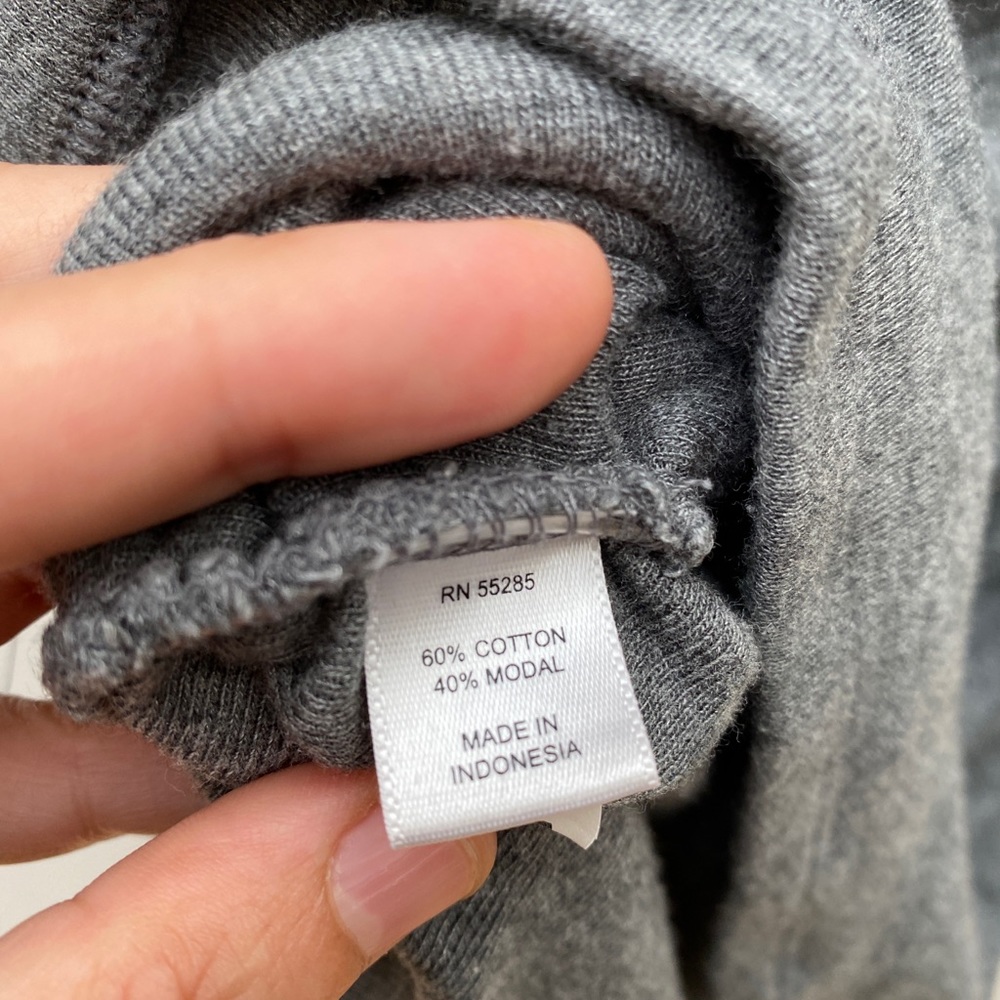 EXPRESS Grey Ruched Top - Picture 5 of 5